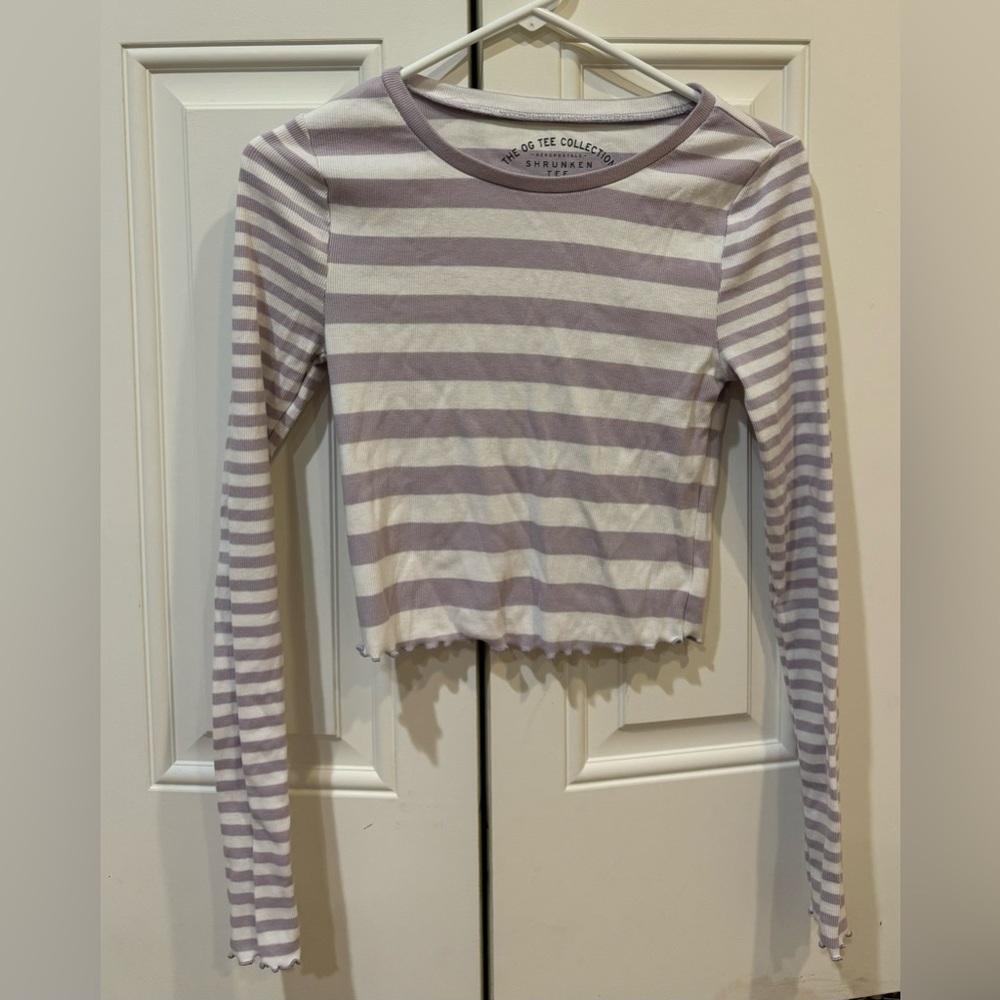 Aeropostale Long Sleeve Lilac and White Striped Shrunken Tee - medium